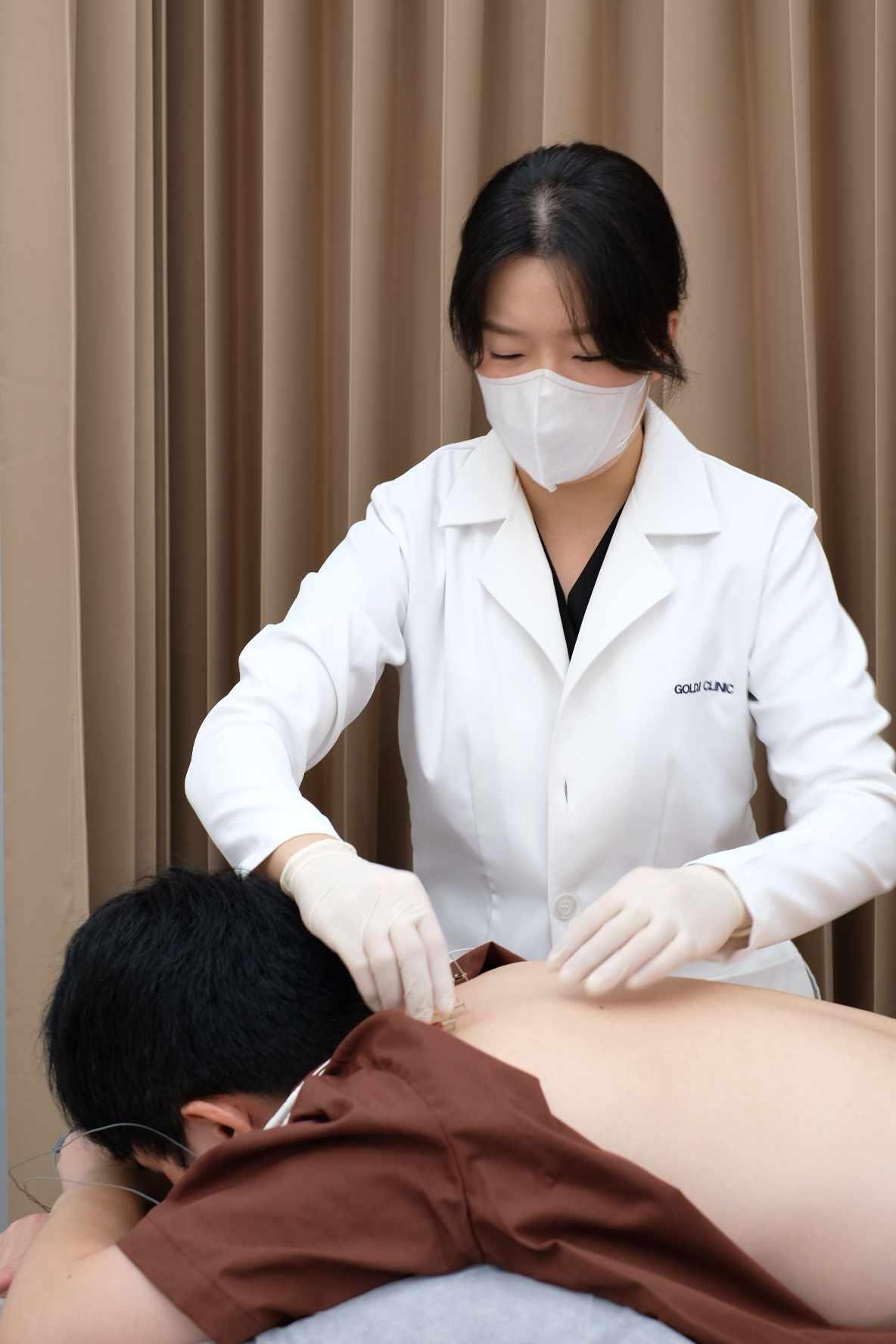การรักษาที่ Goldji Clinic